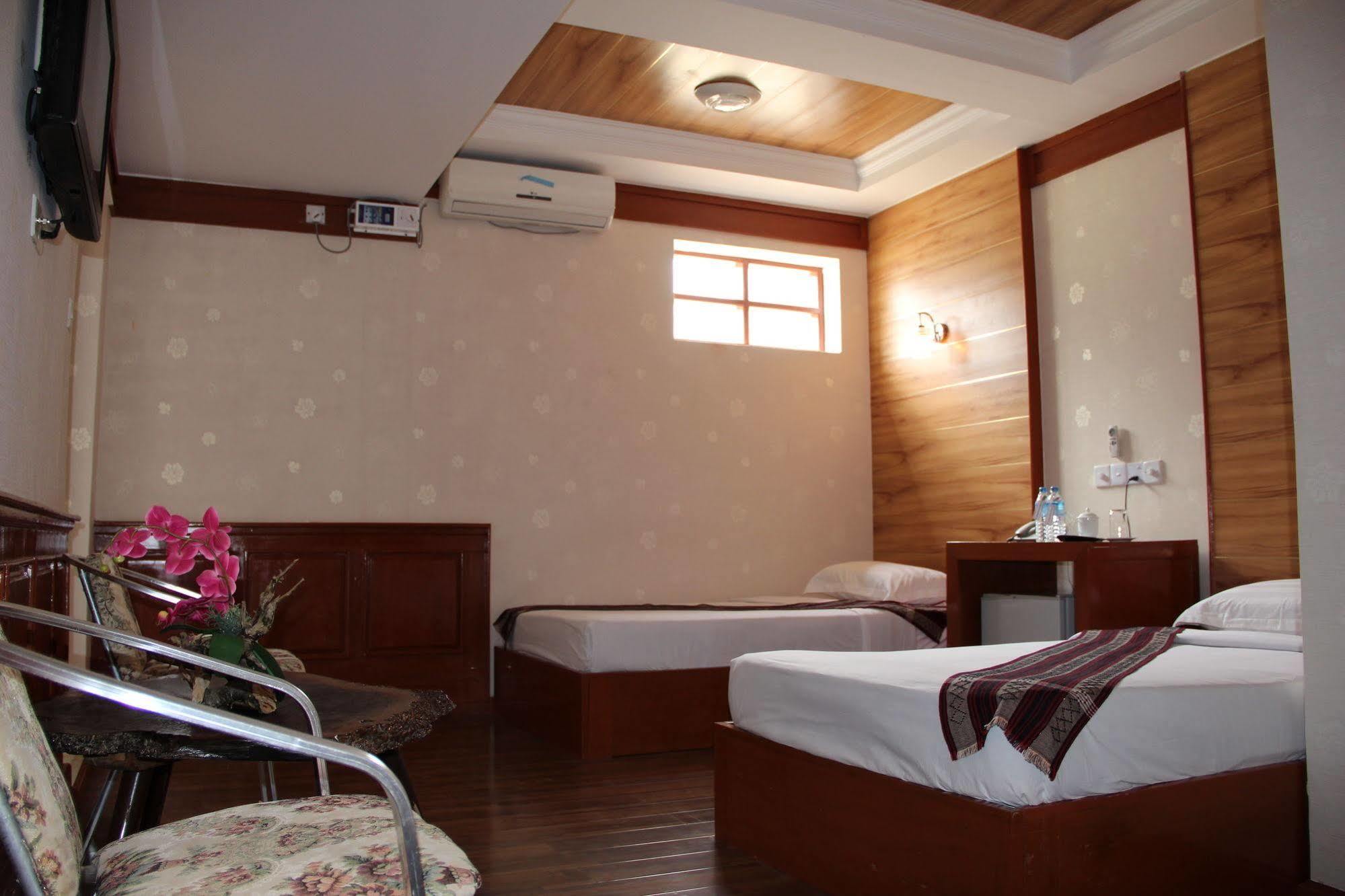 Green Land Motel Bagan Luaran gambar