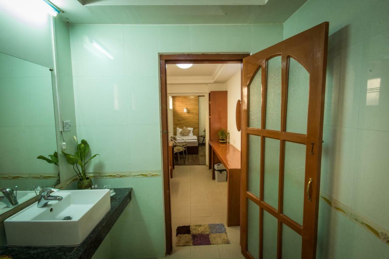 Green Land Motel Bagan Luaran gambar